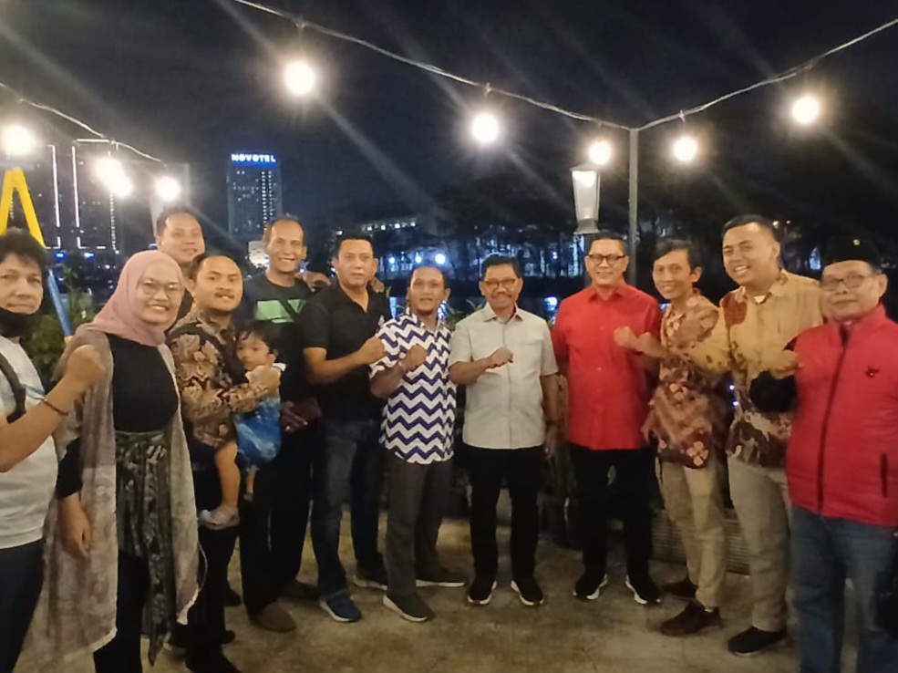 Masyarakat Kota Tangerang memberi ucapan selamat kepada Wali Kota Terpilih Tangerang 2024-2029