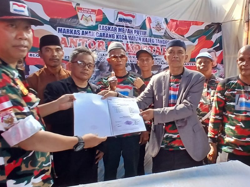 Pengukuhan Laskar Merah Putih Markas Anak Cabang Rajeg. (Dok. LMP)