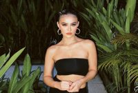Agnez Mo memberikan penjelasan terkait tuduhan Ari Bias mengenai izin lagu 
