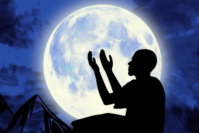 Ilustrasi bacaan niat puasa Ramadan lengkap dalam bahasa Arab, Latin, dan artinya sebagai persiapan menjalankan ibadah puasa selama sebulan penuh. (Foto:Pixabay)