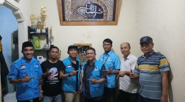 Kiri ke kanan: Ali Rahimi, Poniran, Hepriyadi Zaicily, Iksan Bhakti, Rully, Maulana Hasanuddin. (dok pribadi)