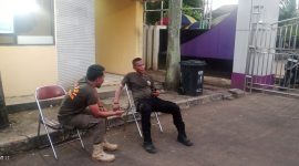 Satpol PP Kecamatan Kemiri telah melakukan berbagai kegiatan,termasuk patroli rutin untuk mencegah pelanggaran ketertiban umum. (Foto: Ahmad/ Metrosiar) 