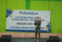 Pelantikan Ketua RW terpilih di Kutabaru, Kecamatan Pasar Kemis, Kabupaten Tangerang. (Foto: Metrosiar/Luky)