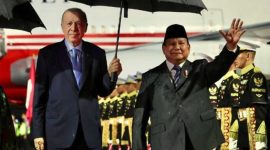 Potret Presiden Turki Recep Tayyip Erdogan (kiri) dan Presiden RI Prabowo Subianto (kanan) saat lawatannya ke Indonesia beberapa waktu lalu. (Instagram.com/@prabowo)