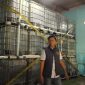Polisi menggerebek pabrik pengemasan Minyakita ilegal di Tangerang yang mengurangi takaran minyak dari 1 liter menjadi 780-800 ml, dan menyita 13 ton minyak curah. (Foto: DOK. Humas Polda Banten)