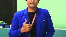 Acep mengungkapkan kekecewaannya kepada awak media. Ia menilai tindakan Bupati tidak pantas dan cenderung mengarah pada urusan pribadi. (Dok. Istimewa) 