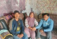 Foto: Permohonan maaf Penjual dan Pembeli gabah didampingi Ketua PB Korcam Kemiri (Dok. Kusnadi Bokir) 