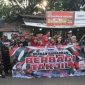 Potret Pengurus dan anggota LMP MACAB Kabupaten Tangerang yang ikut menyukseskan acara Pembagian Takjil dan Buka Bersama. (Foto: Dok. LMP MACAB Tangerang)