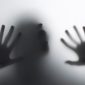 Jenazah Akseyna ditemukan di Danau Kenanga UI, polisi temukan tulisan tangan dan bukti kekerasan, namun penyebab kematian masih misteri. (Foto Ilustrasi/Freepik)