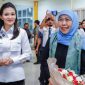 Potret Gubernur Jawa Timur Khofifah Indar Parawansa (kanan) dan Gubernur Maluku Utara Sherly Tjoanda Laos (kiri), diambil Selasa (11/3/2025). //Dok.Pemprov Jatim// 