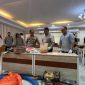 Insiden penembakan di Tambang Alason, Minahasa Tenggara, menyebabkan satu tewas. Polda Sulut lakukan penyidikan dan amankan barang bukti senjata. (Foto: Dok. Humas Polda Sulut)