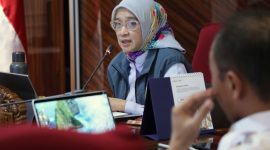 Pemerintah tunda pengangkatan CPNS dan PPPK 2024 untuk penyelarasan data dan seragamkan tanggal mulai tugas, diharapkan mulai 1 Okt 2025. Potret Menteri PANRB Rini Widyantini (Dok. HUMAS MENPANRB)
