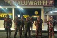 Polsek Rajeg bersama LMP gelar patroli Kamtibmas jelang Lebaran untuk antisipasi kejahatan dan menjaga keamanan di wilayah Rajeg, Kabupaten Tangerang. (Dok. LMP Rajeg)