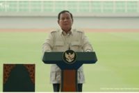 Potret Presiden Prabowo Subianto saat meresmikan 17 stadion bertaraf internasional, di Stadion Gelora Delta Sidoarjo, Jawa Timur. (TL YouTube Sekretariat Presiden)