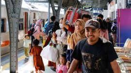 KAI menghadirkan kereta api dengan tarif ramah di kantong untuk kelas ekonomi antarkota jarak jauh pada Lebaran 2025. (DOK. Humas KAI)