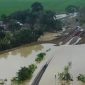 Kondisi banjir merendam jalur kereta api Semarang-Surabaya di Desa Papanrejo, Kecamatan Gubug, Kabupaten Grobogan, Jawa Tengah. (Dok. Instagram@explorepapanrejo).