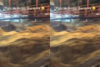 Banjir bandang melanda Puncak Bogor, menyebabkan kerusakan di banyak desa, dengan pemerintah setempat berkoordinasi dengan BNPB untuk penanganan bencana. (X.com/@infojawabarat_)