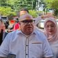 Meski sempat berseteru, Razman Nasution kini ingin memberikan dukungan kepada Nikita Mirzani yang tengah ditahan di Polda Metro Jaya. (istimewa)