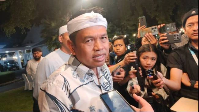 Kisruh Kompensasi Angkot Puncak: Sukarela atau Dipatok Rp200 Ribu? Potret Gubernur Jawa Barat Dedi Mulyadi. (Istimewa)