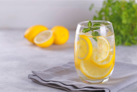 5 Minuman Penurun Berat Badan di Pagi Hari yang Terbukti Efektif Bakar Lemak (Canva.com)