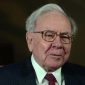 Temukan 5 pengeluaran yang sebaiknya dihindari menurut Warren Buffett agar keuanganmu lebih stabil. Cocok untuk kamu yang ingin hidup hemat, cerdas, dan cepat mencapai kebebasan finansial. (Wikimedia Commons)