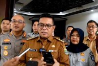 Gubernur Banten Andra Soni Anjurkan Masyarakat Manfaatkan Penghapusan Bea Balik Nama Kendaraan Bermotor 2025 (Sumber: Biro Adpimrpo Banten)