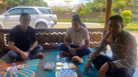 Kapolsek Kronjo Polresta Tangerang Akp I Nyoman Nariana silaturahmi ke Camat Mekarbaru(dok. gemabanten)