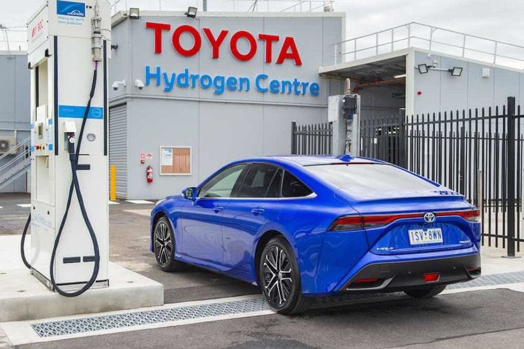 Mobil hidrogen Toyota (Foto: Carscoops)