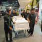 Peti jenazah Ricky Siahaan tiba di Jakarta (Istimewa)