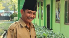 Gaji Ketua RT Tembus Rp 2 Juta? Cek Daftarnya! (Freepik)