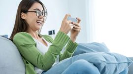 World App menggabungkan dompet kripto dan identitas digital, menawarkan akses aman ke layanan Web3 dengan verifikasi biometrik dan edukasi kripto. (Foto Ilustrasi/Freepik)