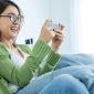 World App menggabungkan dompet kripto dan identitas digital, menawarkan akses aman ke layanan Web3 dengan verifikasi biometrik dan edukasi kripto. (Foto Ilustrasi/Freepik)
