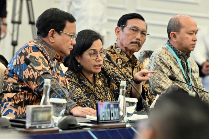 Menteri Keuangan Sri Mulyani hadiri sarasehan ekonomi dan silaturahmi bersama Presiden Prabowo Subianto dan asosiasi pelaku usaha , para ekonom, organisasi buruh, akademisi dan media masa. (Instagram.com/smindrawati)