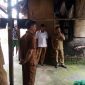 Tangkapan layar Potret Camat Kemiri dan Kepala Desa Kemiri di dampingi Jajaran dan Perangkat Desa setempat. (Dok. Ahmad/Metrosiar) 