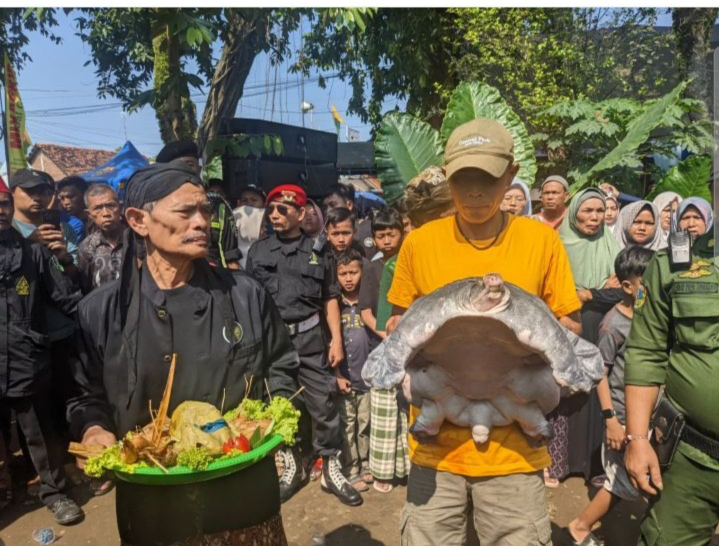 Potret Perayaan Lebaran Ketupat yang jatuh pada 7 April 2025. (Sumber Tangkap Layar)