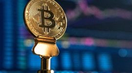 Pasar kripto terguncang! Kapitalisasi pasar turun 140 miliar dolar AS dalam semalam, Bitcoin dan altcoin alami penurunan tajam. (Ilustrasi/Unsplash)