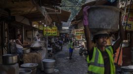 Harga batu bara turun setelah lima hari menguat, dipengaruhi oleh komitmen India untuk meningkatkan energi terbarukan hingga 500 GW. (Foto Ilustrasi/AP)