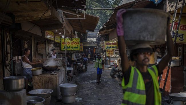 Harga batu bara turun setelah lima hari menguat, dipengaruhi oleh komitmen India untuk meningkatkan energi terbarukan hingga 500 GW. (Foto Ilustrasi/AP)