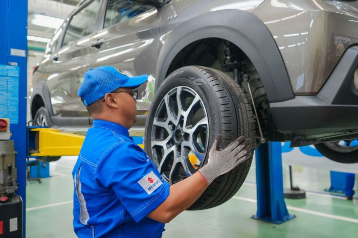 Cek kondisi ban (Ilustrasi/Suzuki)