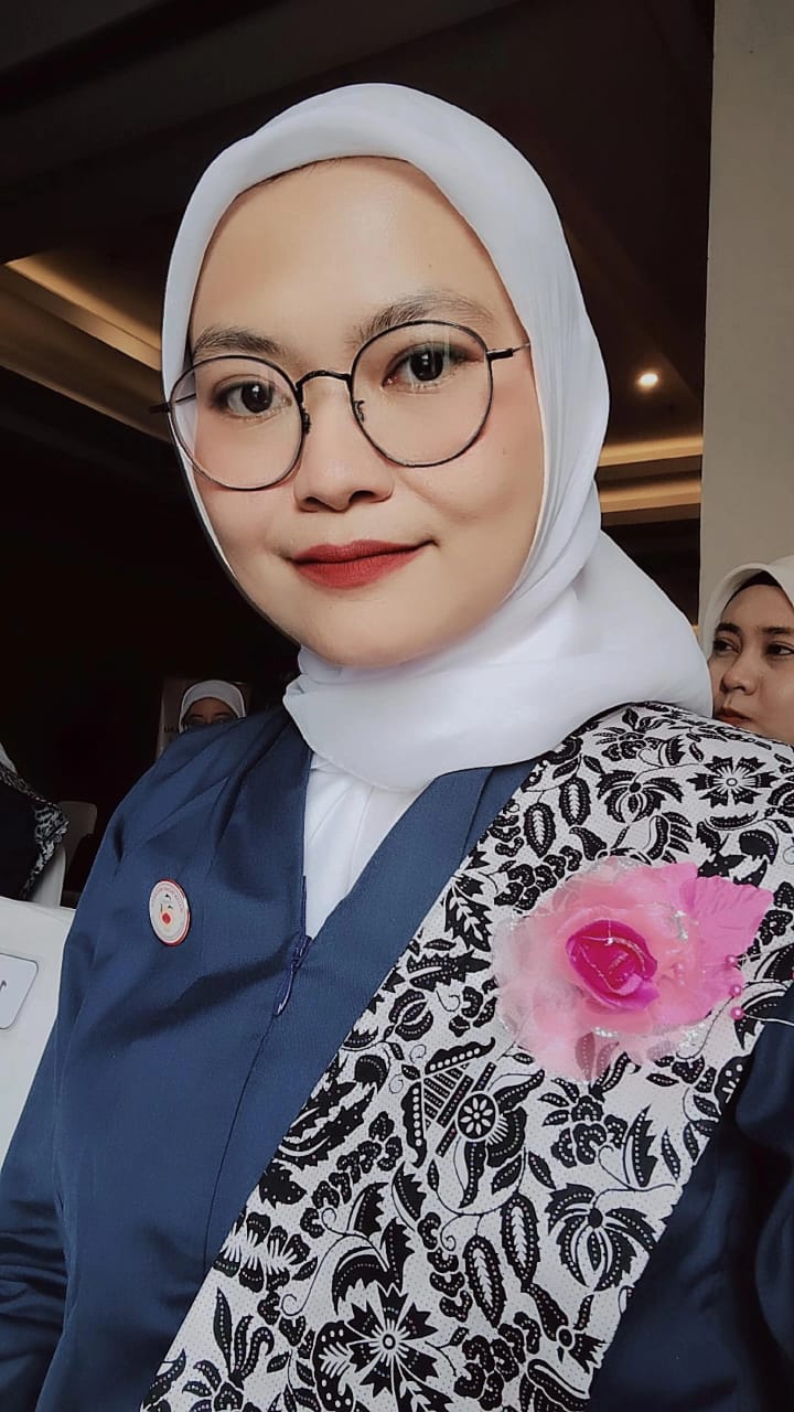 Bidan Ratna Jumila A.Md. Keb 