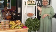 Pemberian Makanan Tambahan bersama Ratna Jumila