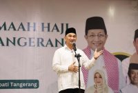Foto: Wakil Gubernur Banten, A. Dimyati Natakusumah, memberikan sambutan saat acara pelepasan Jamaah Haji Kabupaten Tangerang kloter JKG 40 yang digelar di Masjid Agung Al Amjad, Tigaraksa, Kabupaten Tangerang. (Dok. Biro Adminprov Banten) 
