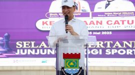 Wakil Gubernur Banten A. Dimyati Natakusumah memberikan sambutan saat membuka Kejuaraan Catur Bupati Tangerang Cup 2025. (Dok. Biro Adminpro Banten). 