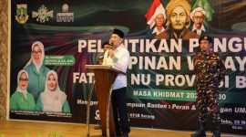 Wakil Gubernur Banten, A Dimyati Natakusumah, memberikan sambutan dalam acara Pelantikan Pengurus Pimpinan Wilayah (PW) Fatayat NU Provinsi Banten masa khidmat 2025–2030.(Dok. Biro Adpimpro Banten). 