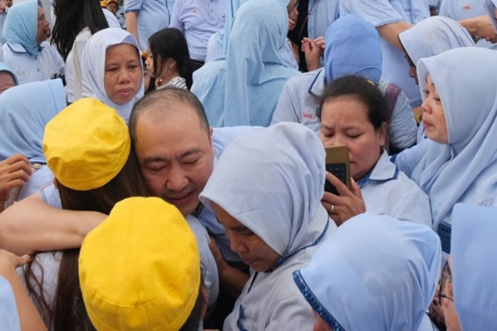 Momen terakhir para mantan karyawan PT Sritex saat hari hari penutupan pabrik 1 Maret 2025. (Instagram/sritexindonesia)