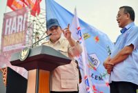 Presiden Prabowo Subianto menghadiri May Day 2025 di Monas, Jakarta, Kamis (1/5/25) //Foto: BPMI Setpres//