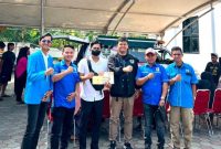 Foto : KNPI Kecamatan Mauk bersama petugas UPTD. Samsat Balaraja (Dok. Istimewa) 