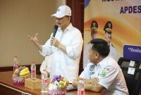 Wakil Gubernur Banten A Dimyati Natakusumah saat berbicara di Musda APDESI. (Dok. Adminpro)