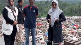 Bupati Pandeglang Tanggapi Penolakan Warga Soal Pembuangan Sampah Tangsel ke TPA Bangkonol, Dua Pejabat Dicopot. (Foto: Dok. Dewi Setiani)