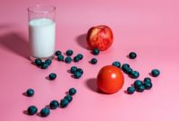 Pasar susu nabati melonjak berkat tren kesehatan dan lingkungan, buka peluang bisnis besar dari bahan lokal hingga inovasi global. (Unsplash.com/WengangZhai)